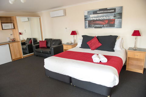 Arkana Motor Inn & Terrace Apartments - Broome Tourism 7