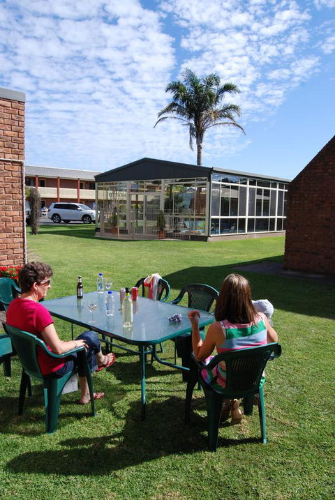 Arkana Motor Inn & Terrace Apartments - Broome Tourism 12