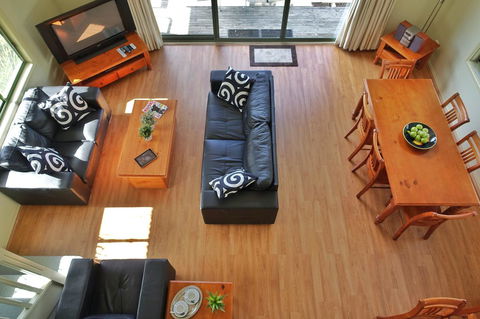 SkyView Villa - Broome Tourism 2