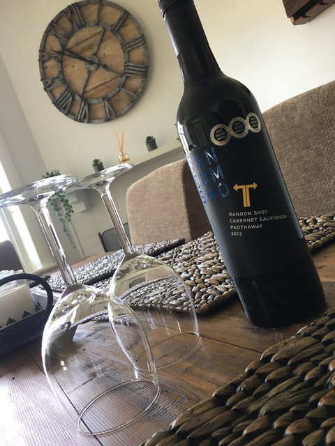 Two Cow Cottage Bed & Breakfast - Broome Tourism 2