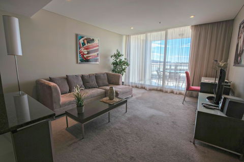 Adelaide DressCircle Apartments - North Terrace - Broome Tourism 26