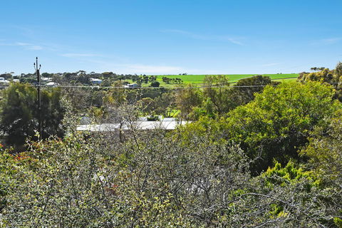 Port Of Call - Port Willunga - C21 SouthCoast Holidays - Broome Tourism 6