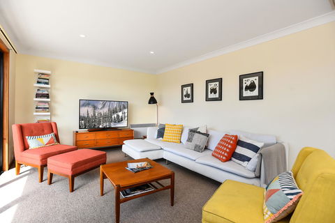 Port Of Call - Port Willunga - C21 SouthCoast Holidays - Broome Tourism 12