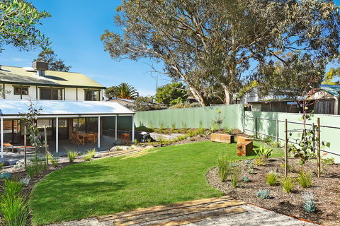 Port Of Call - Port Willunga - C21 SouthCoast Holidays - Broome Tourism 23