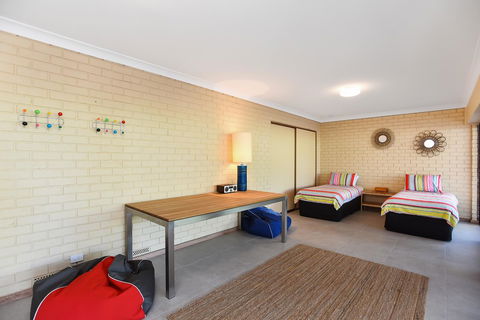 Port Of Call - Port Willunga - C21 SouthCoast Holidays - Broome Tourism 21