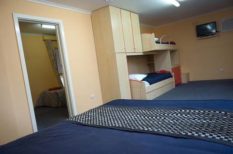 Motel Mount Gambier - Broome Tourism 12