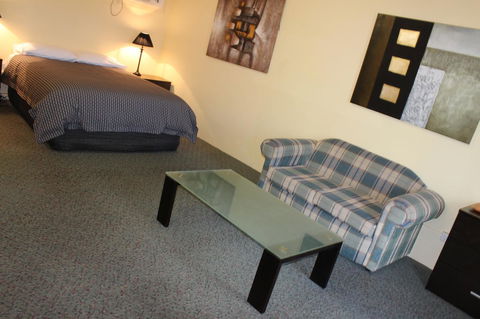 Motel Mount Gambier - Broome Tourism 1