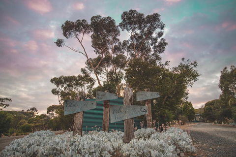 Seppelts View Cabins - Broome Tourism 38