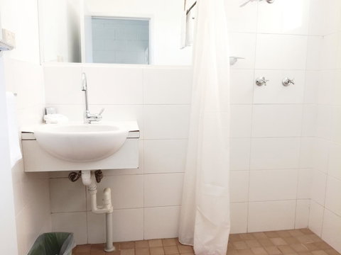 Arcadia Motel - Broome Tourism 13