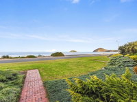 Franklin Beachfront Apartments