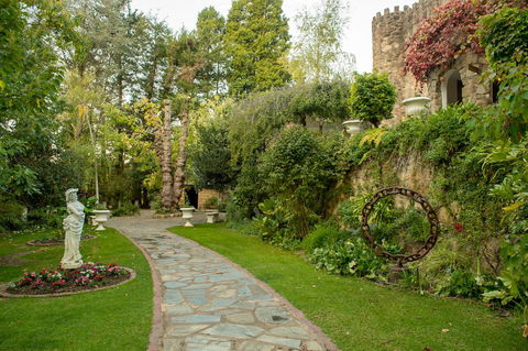 The Manor Basket Range - Broome Tourism 17