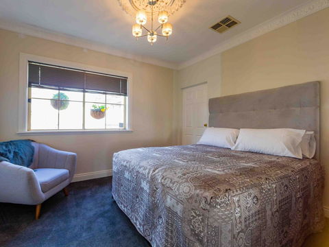 Angaston House - Broome Tourism 22