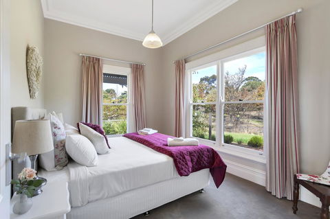 Grandview Accommodation - The Elm Tree Apartments - Broome Tourism 12