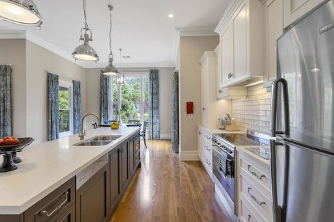 Grandview Accommodation - The Elm Tree Apartments - Broome Tourism 14