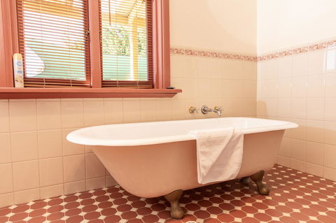 Rivergum Cottages Gawler Barossa Region - Broome Tourism 4