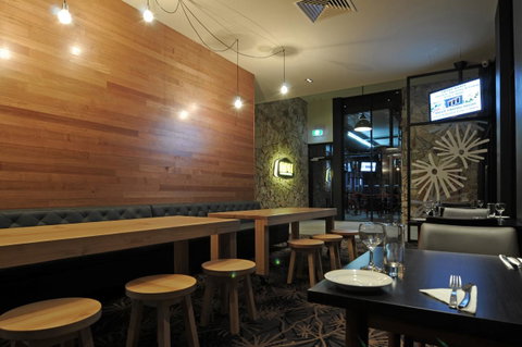 Mansfield Park Hotel - Broome Tourism 5