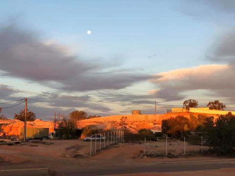 Aussie Opal Diggers Outback Retreat-Undergound - Broome Tourism 3