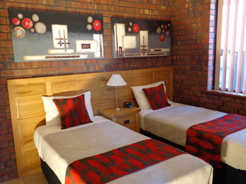 Glenelg Gateway Apartments - Broome Tourism 1