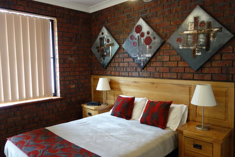 Glenelg Gateway Apartments - Broome Tourism 0