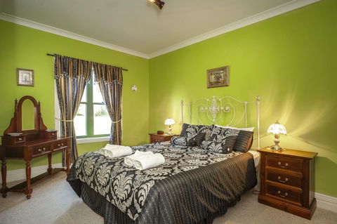 Angaston Saleyards Luxury Accommodation - Broome Tourism 15