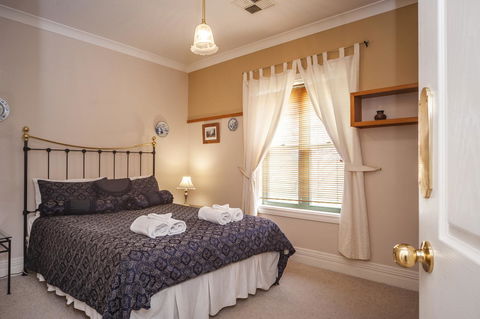 Angaston Saleyards Luxury Accommodation - Broome Tourism 2