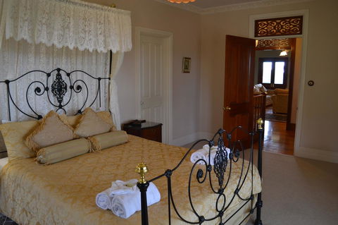 Angaston Saleyards Luxury Accommodation - Broome Tourism 38