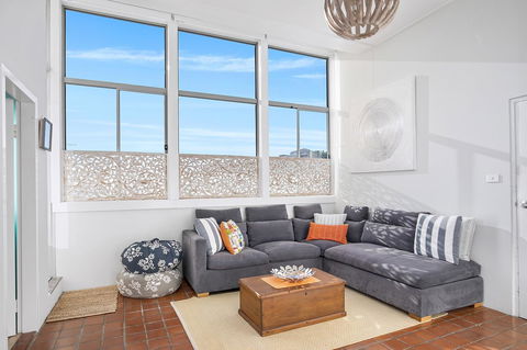 Beachfront Bliss - Broome Tourism 9