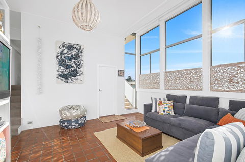 Beachfront Bliss - Broome Tourism 8