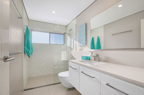 Beachfront Bliss - Broome Tourism 17