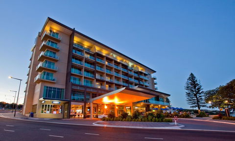 Port Lincoln Hotel - Broome Tourism 38