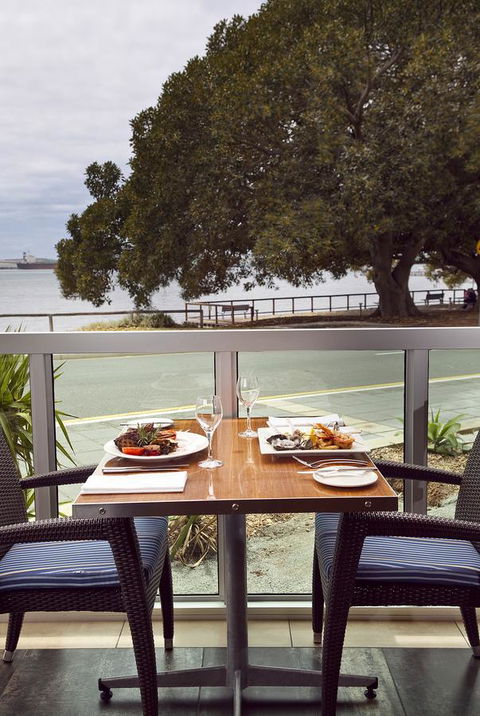 Port Lincoln Hotel - Broome Tourism 42