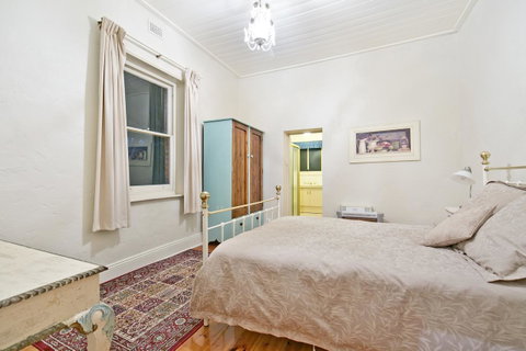Vineyard Cottage BnB - Broome Tourism 6