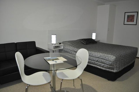 Keith Motor Inn - Broome Tourism 11