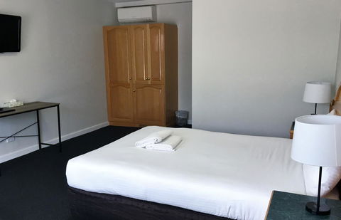 Hilton Beachfront Motel - Broome Tourism 26