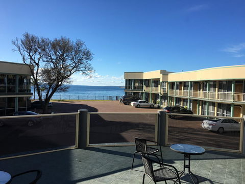 Hilton Beachfront Motel - Broome Tourism 22