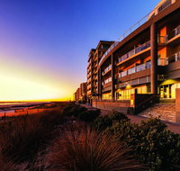 Apartments  16 Holdfast