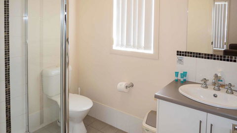 Wallaroo Holiday Park - Broome Tourism 32
