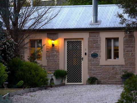 Riesling Trail & Clare Valley Cottages - Broome Tourism 4