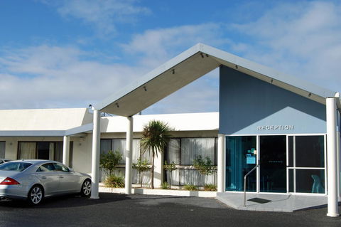 Robetown Motor Inn & Apartments - Broome Tourism 1