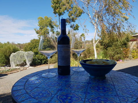 Barossa Valley Studio - Broome Tourism 7