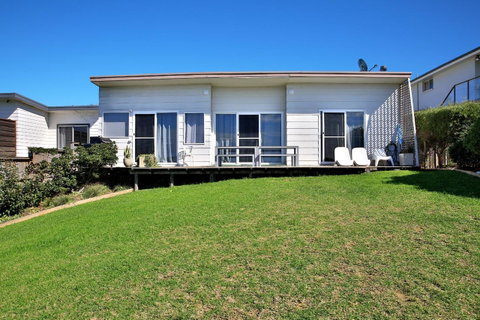 Culburra Beachhouse - Broome Tourism 11