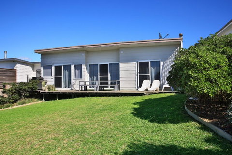 Culburra Beachhouse - Broome Tourism 9