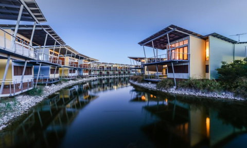 South Shores Yellowfin Villa 96 - South Shores Normanville - Broome Tourism 0