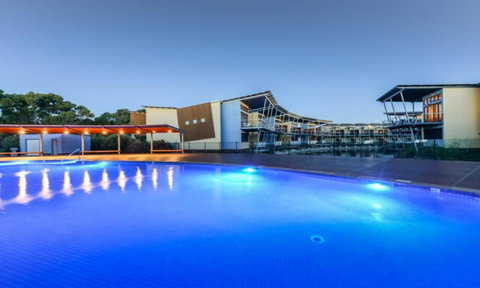 South Shores Yellowfin Villa 96 - South Shores Normanville - Broome Tourism 14