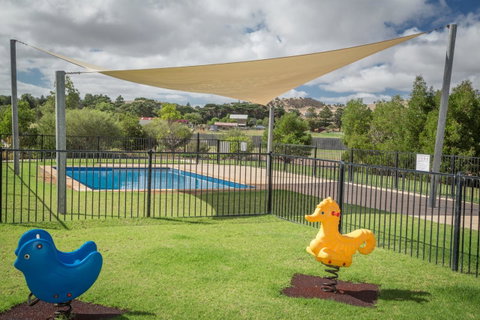 South Shores Yellowfin Villa 96 - South Shores Normanville - Broome Tourism 19