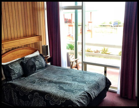 Kangaroo Island Seaview Motel - Broome Tourism 23