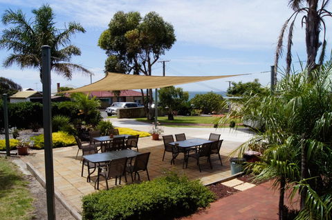 Kangaroo Island Seaview Motel - Broome Tourism 37