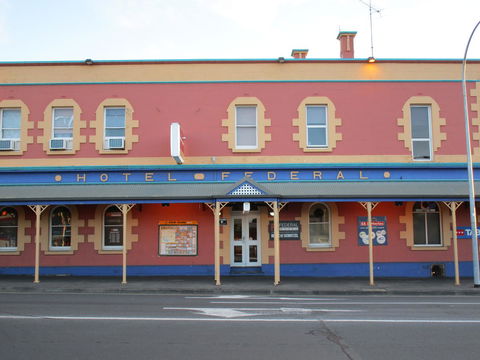 Nightcap At Federal Hotel Mt Gambier - Broome Tourism 20