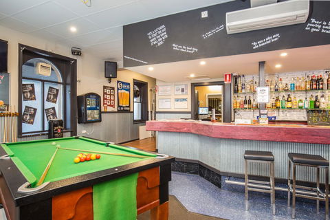 Nightcap At Federal Hotel Mt Gambier - Broome Tourism 8