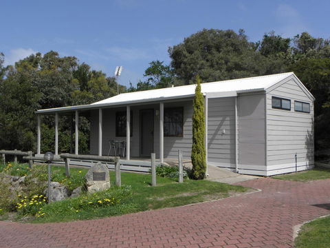 Lakeside Tourist Park - Broome Tourism 1